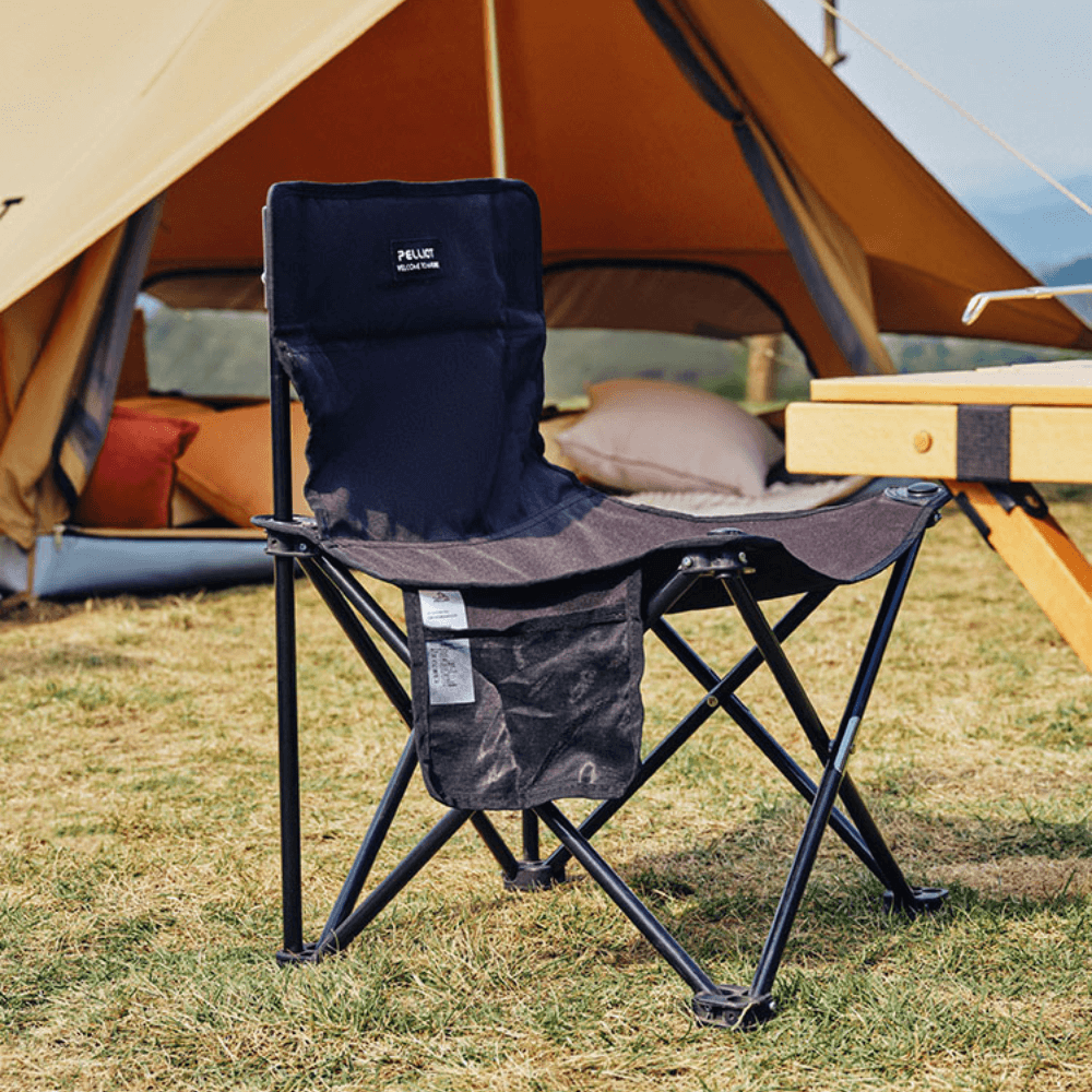 Lightweight portable folding chair